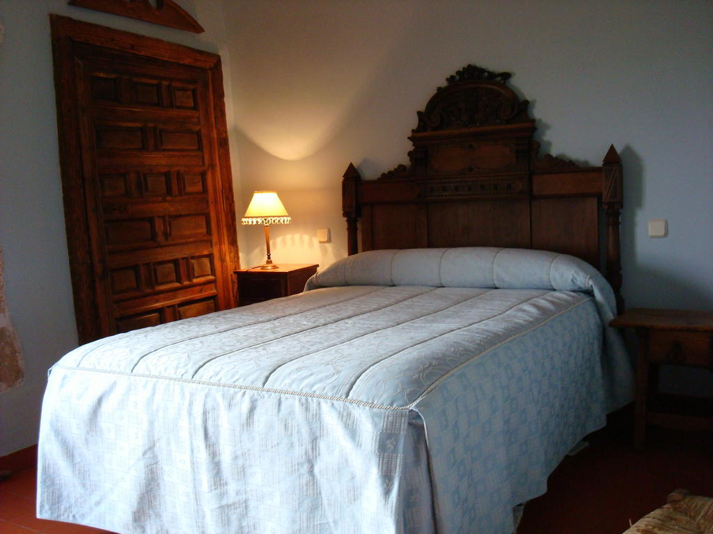 Posada De San Millan Sepulveda Phòng bức ảnh